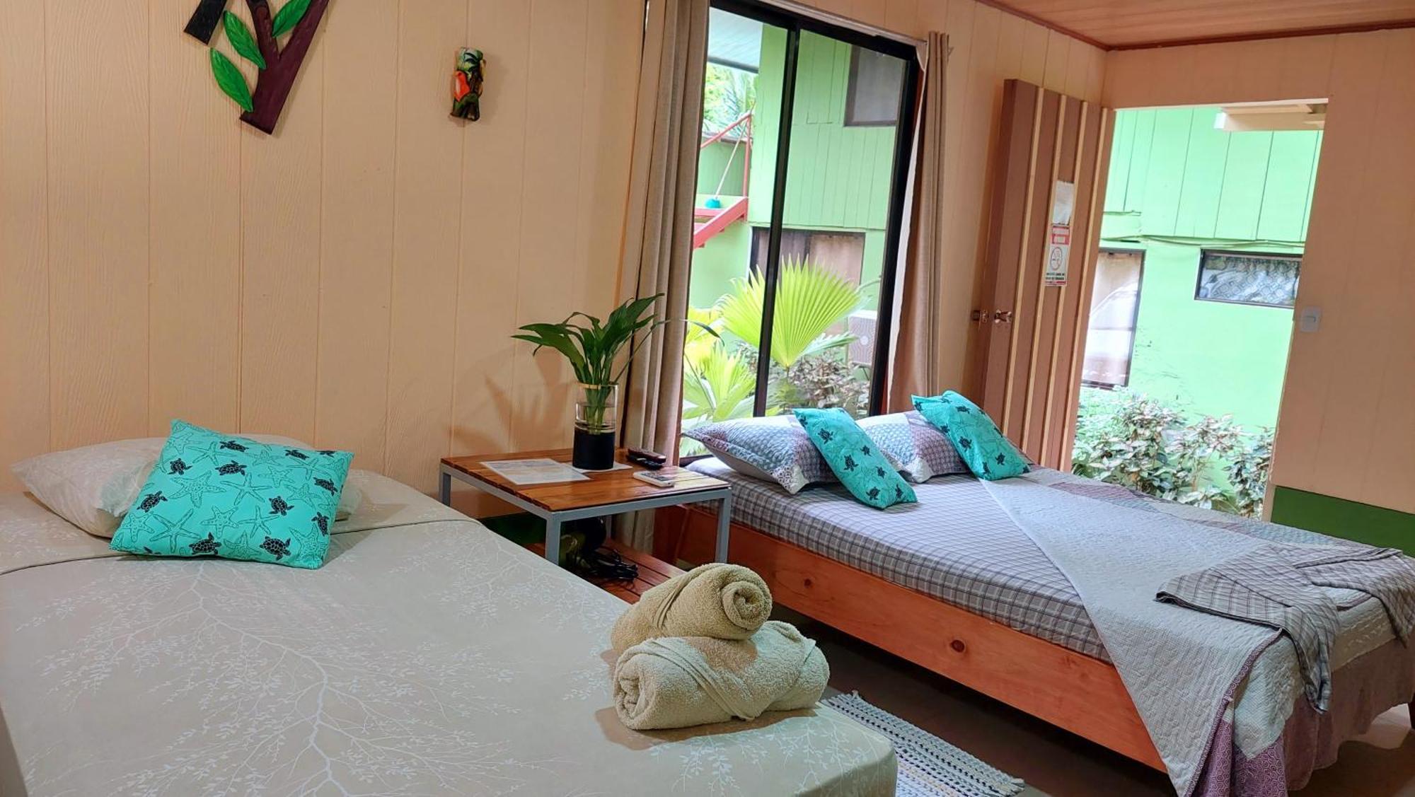 Casa El Tortugo Bed & Breakfast Drake Bay Exterior photo